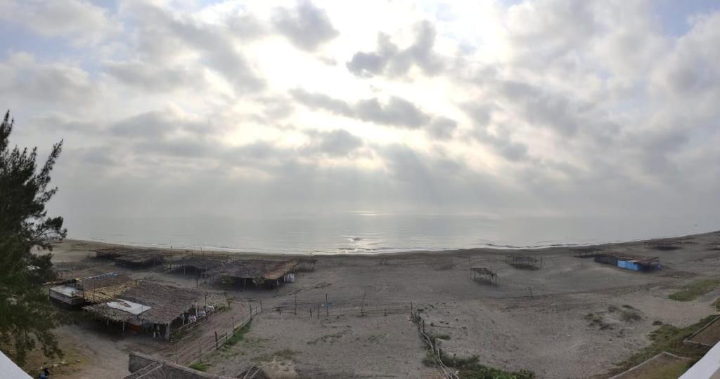 Hotel Perlas Del Golfo Playa Chachalacas エクステリア 写真